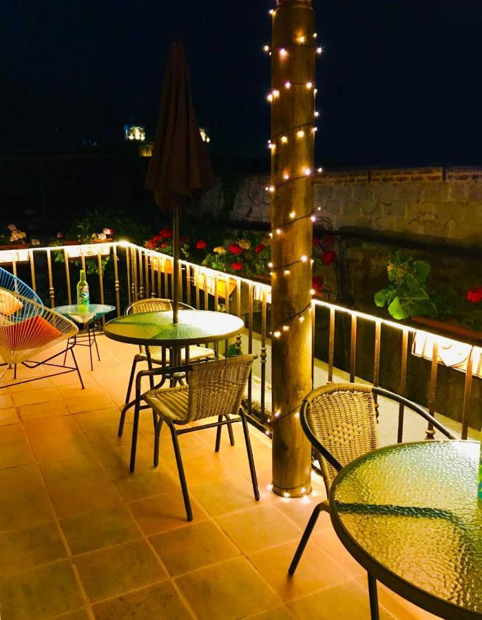Luna Maya Hotel Antigua