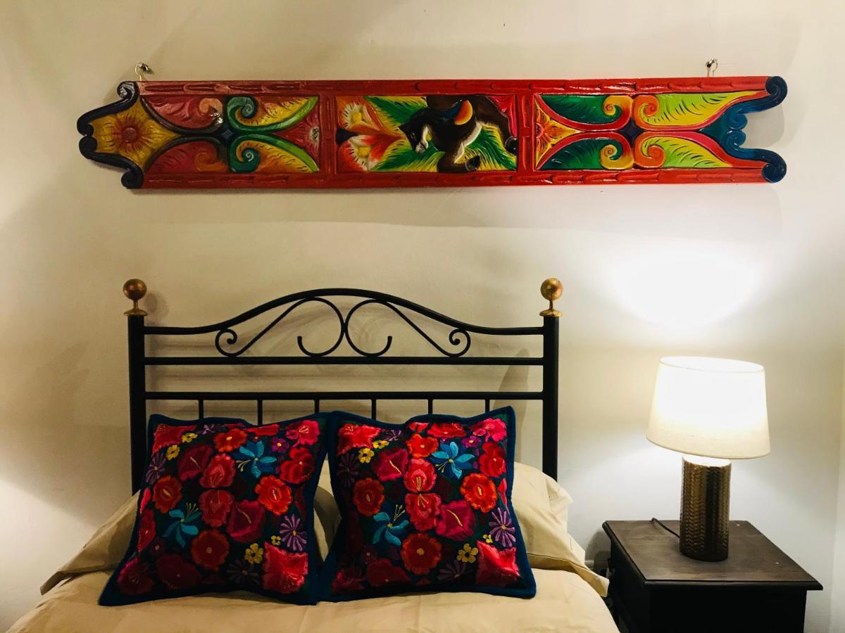 Luna Maya Hotel